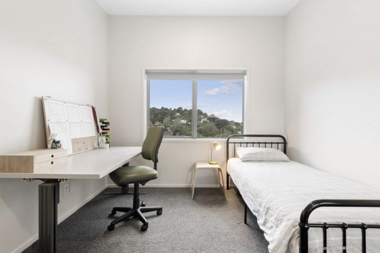 Photo of property in 8a David Crescent, Karori, Wellington, 6012