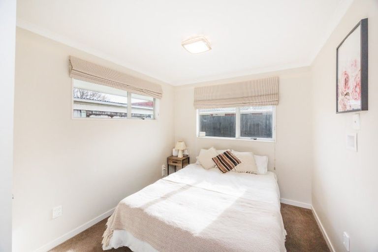 Photo of property in 449a Featherston Street, Palmerston North, 4414
