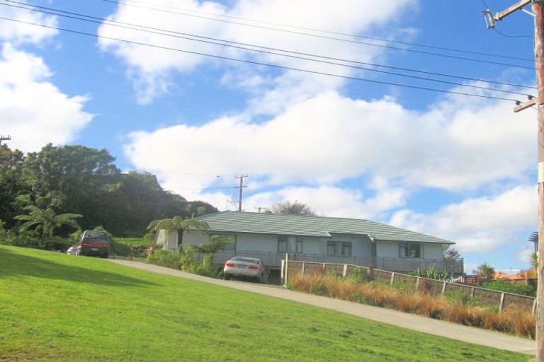 Photo of property in 134 Normandale Road, Normandale, Lower Hutt, 5010