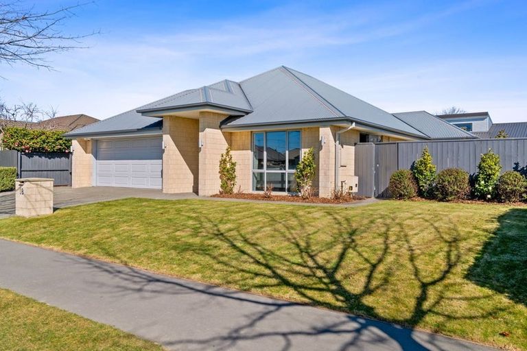 Photo of property in 18 Elmwood Drive, Prebbleton, 7604