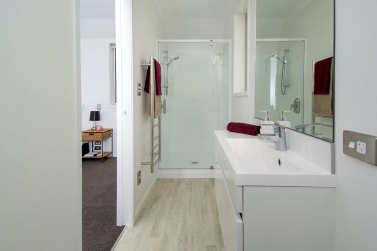 Photo of property in 29 Livingstone Drive, Papamoa Beach, Papamoa, 3118