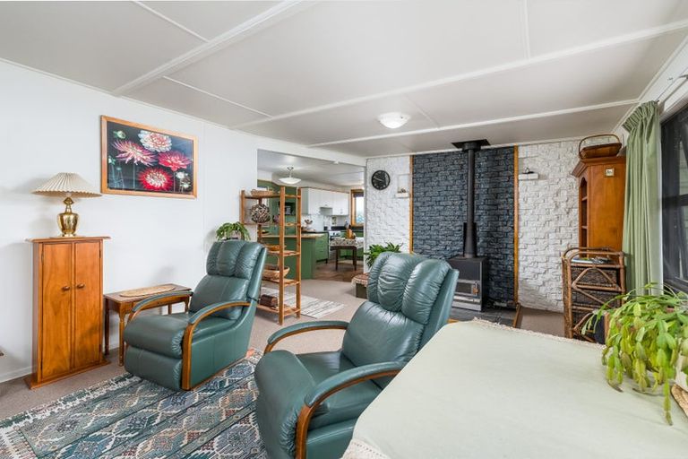 Photo of property in 8 Moorhouse Street, Waimate, 7924