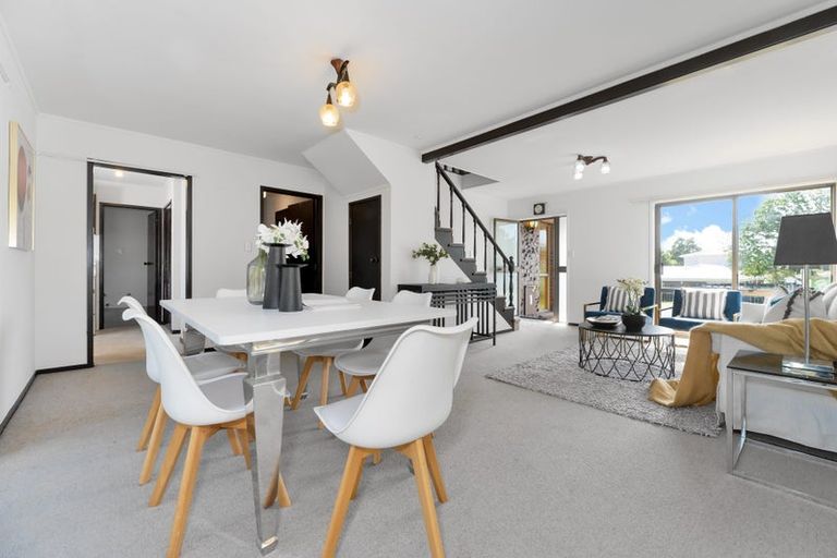 Photo of property in 1a Malloy Place, Eastern Beach, Auckland, 2012