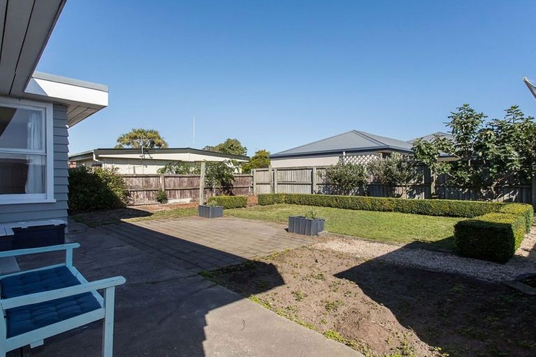 Photo of property in 103 Bassett Street, Burwood, Christchurch, 8083