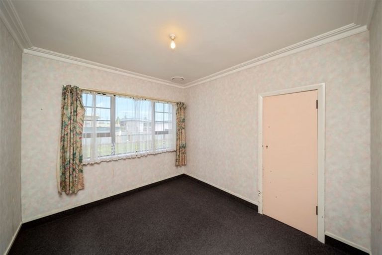 Photo of property in 37 Grey Street, Normanby, Hawera, 4614