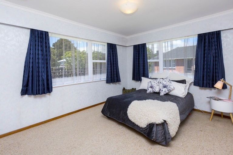 Photo of property in 61 Kashmir Avenue, Clouston Park, Upper Hutt, 5018