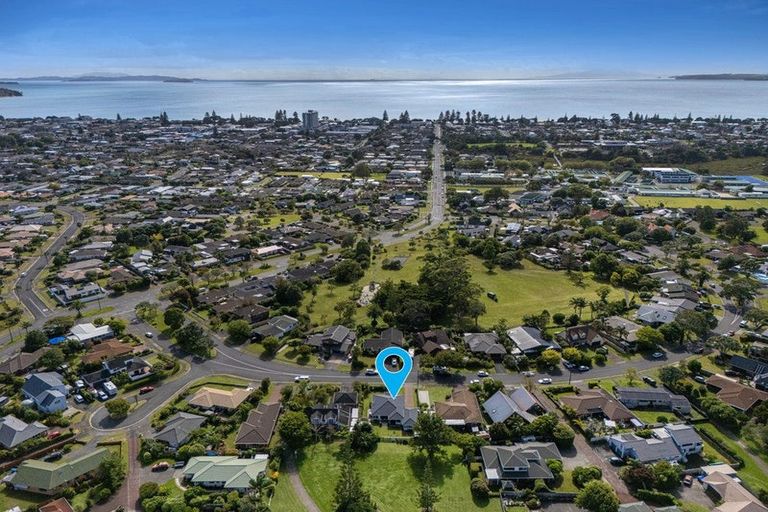 Photo of property in 75 Maygrove Drive, Orewa, 0931