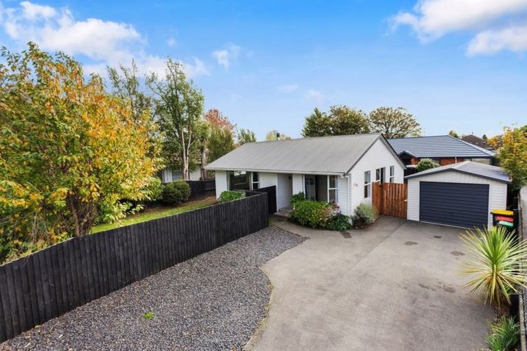 Photo of property in 80 Northcote Road, Northcote, Christchurch, 8052