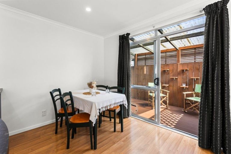 Photo of property in 25a Seddon Crescent, Marewa, Napier, 4110