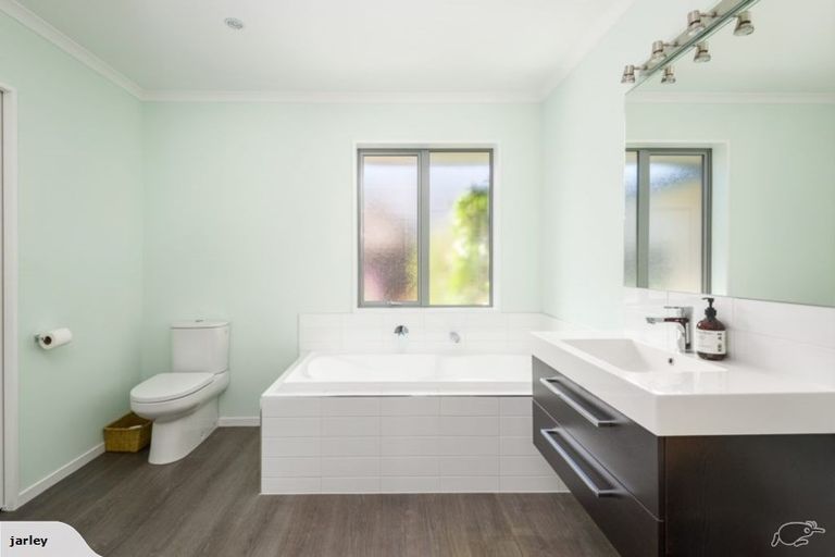 Photo of property in 4 Conductors Road, Prebbleton, 7604