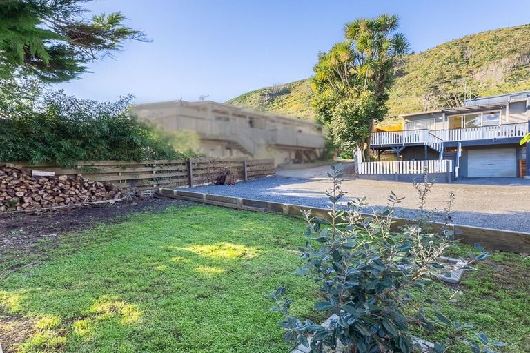 Photo of property in 99a Ruahine Street, Paraparaumu, 5032