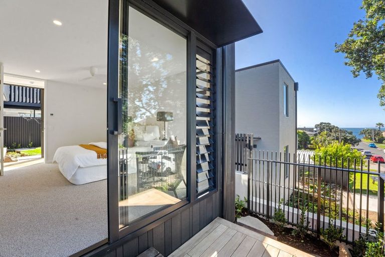 Photo of property in 14a Muritai Road, Milford, Auckland, 0620