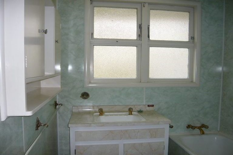 Photo of property in 143 Clarence Street, Hamilton Lake, Hamilton, 3204