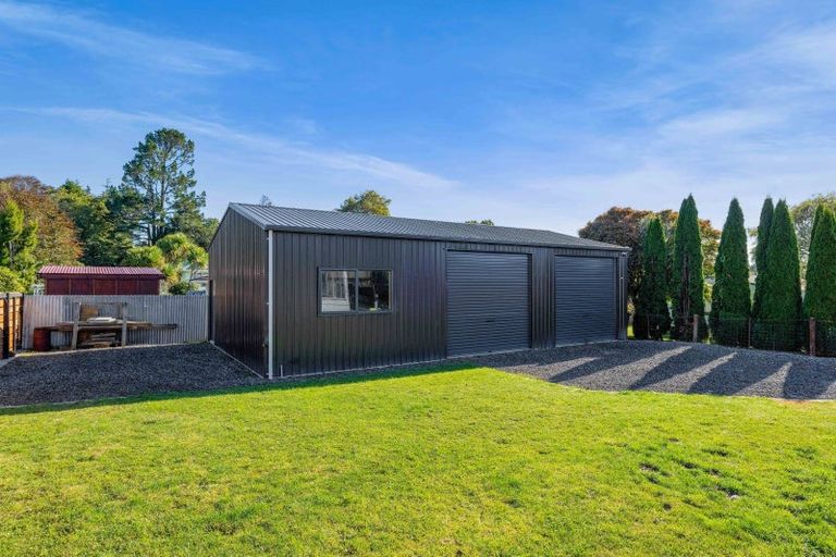 Photo of property in 22 Olivia Street, Stratford, 4332