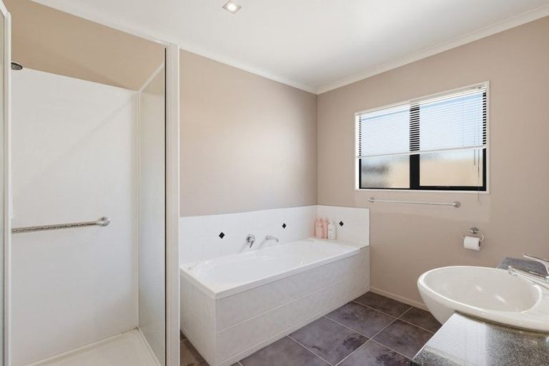 Photo of property in 3 Lisa Place, Brookfield, Tauranga, 3110