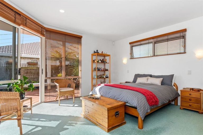 Photo of property in 27 Palm Beach Boulevard, Papamoa Beach, Papamoa, 3118