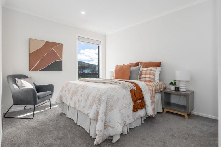 Photo of property in 6 Tokitoki Way, Kenepuru, Porirua, 5022