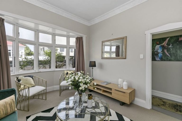 Photo of property in 35 Normanby Street, Newtown, Wellington, 6021