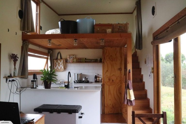 Photo of property in 12 Tokongawa Drive, Kaiteriteri, Motueka, 7197