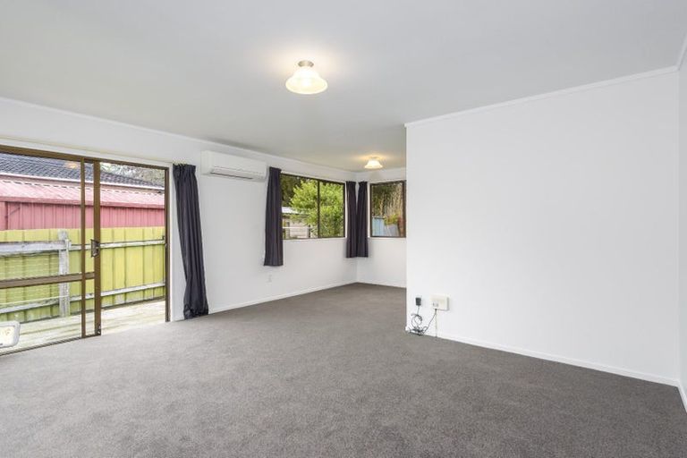 Photo of property in 19 Matipo Crescent, Pukete, Hamilton, 3200