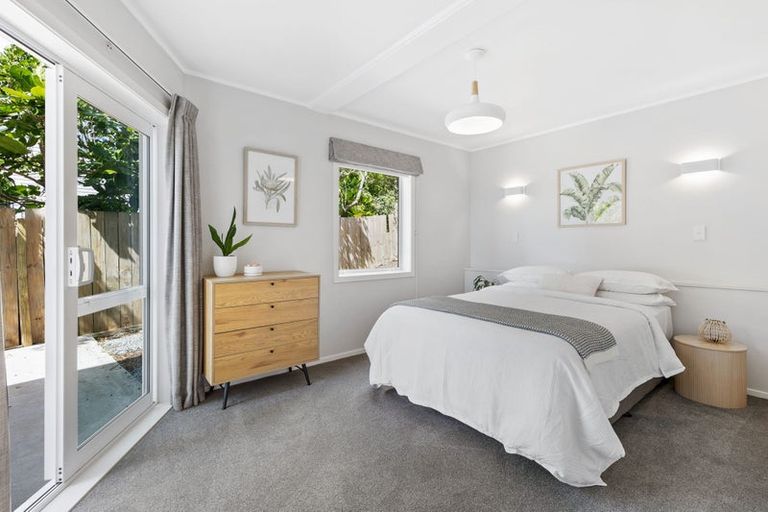 Photo of property in 5 Whale Cove, Stanmore Bay, Whangaparaoa, 0932