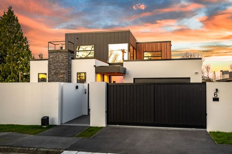 Photo of property in 6 Clifford Avenue, Merivale, Christchurch, 8014