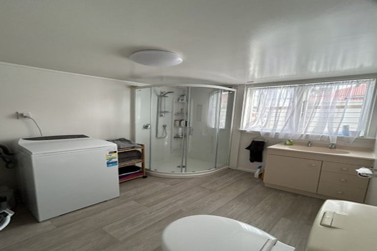 Photo of property in 3/41 Austin Street, Mount Victoria, Wellington, 6011