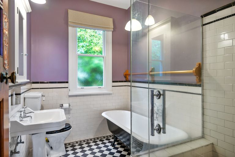 Photo of property in 93 Dyers Pass Road, Cashmere, Christchurch, 8022