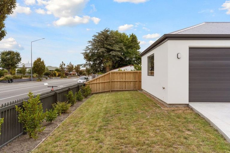 Photo of property in 1/205 Wainoni Road, Avondale, Christchurch, 8061