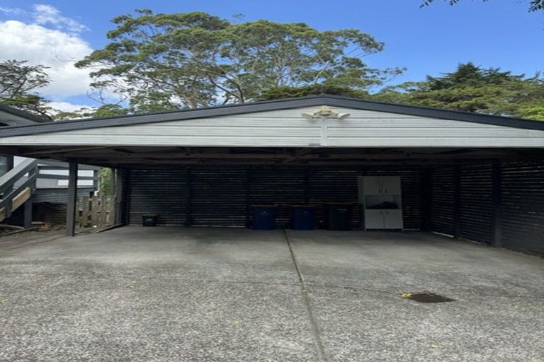 Photo of property in 1/23 Midgley Road, West Harbour, Auckland, 0618