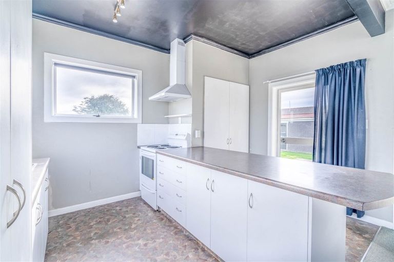 Photo of property in 674 Tay Street, Hawthorndale, Invercargill, 9810