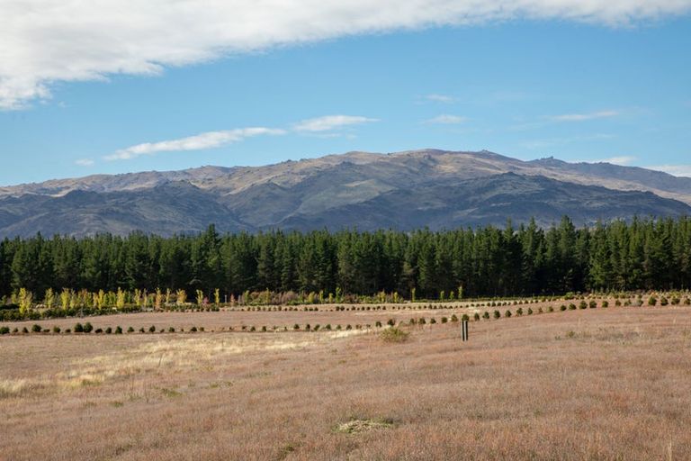 Photo of property in 74 Stone Drive, Cromwell, 9384