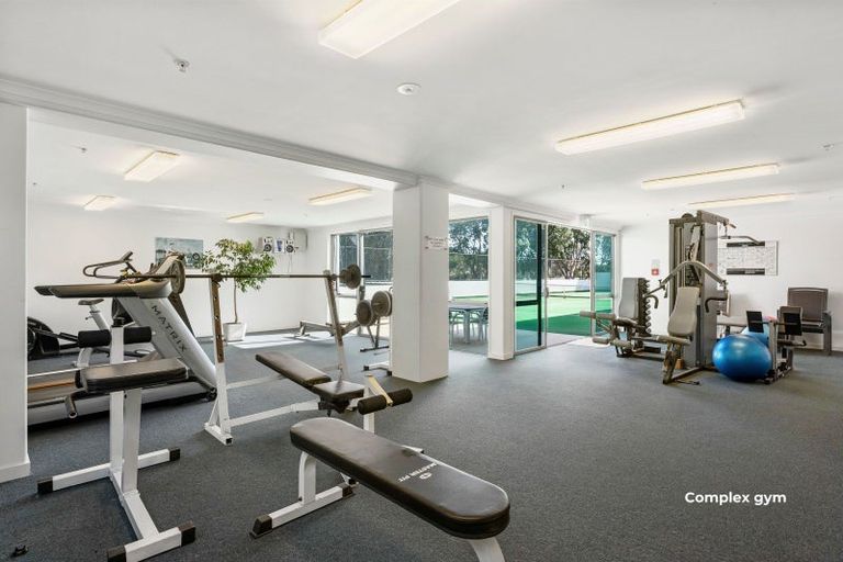 Photo of property in 210/136 Marine Parade, Mount Maunganui, 3116