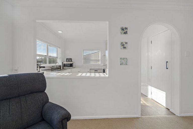 Photo of property in 27a Norwich Avenue, Spotswood, New Plymouth, 4310