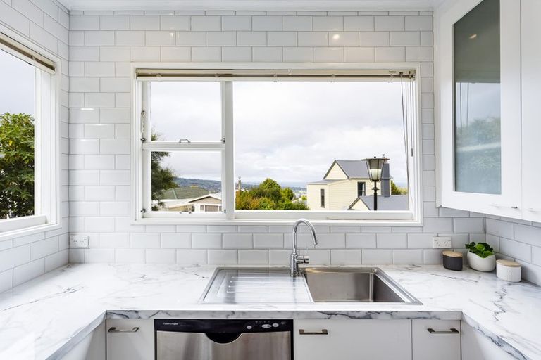 Photo of property in 117 Highgate, Roslyn, Dunedin, 9010