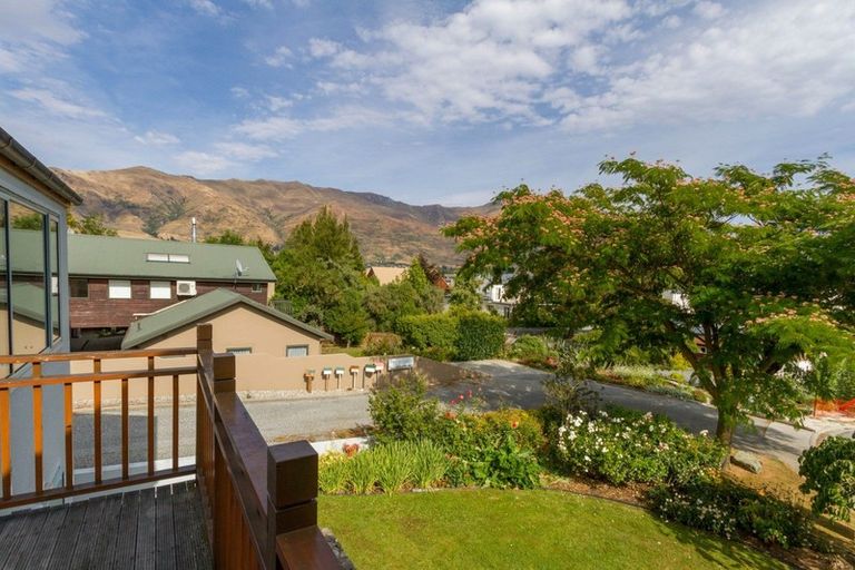 Photo of property in 22 Tenby Street, Wanaka, 9305