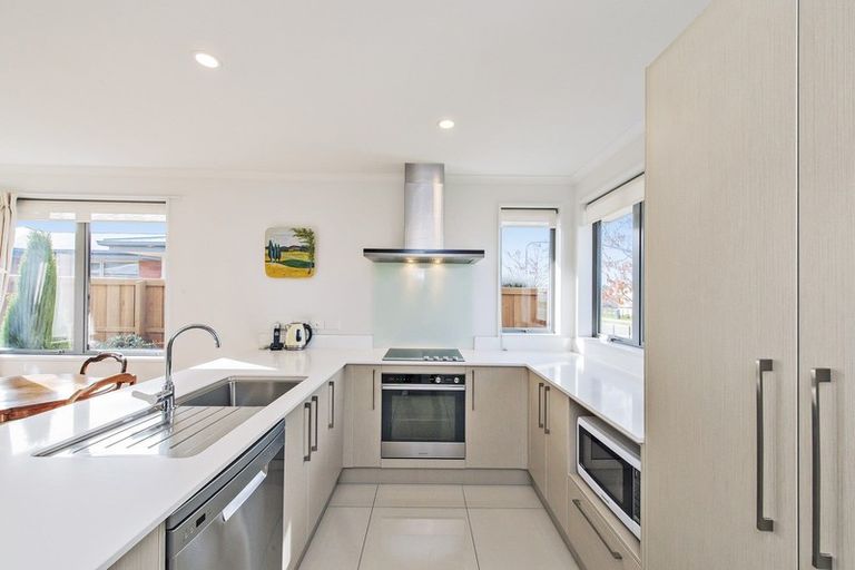 Photo of property in 39 Chandler Way, Rolleston, 7615