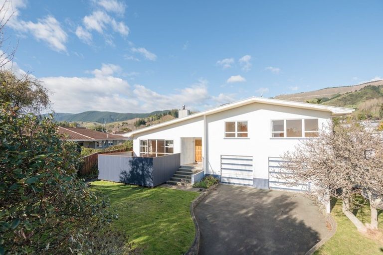 Photo of property in 10 Polglase Street, Richmond, 7020