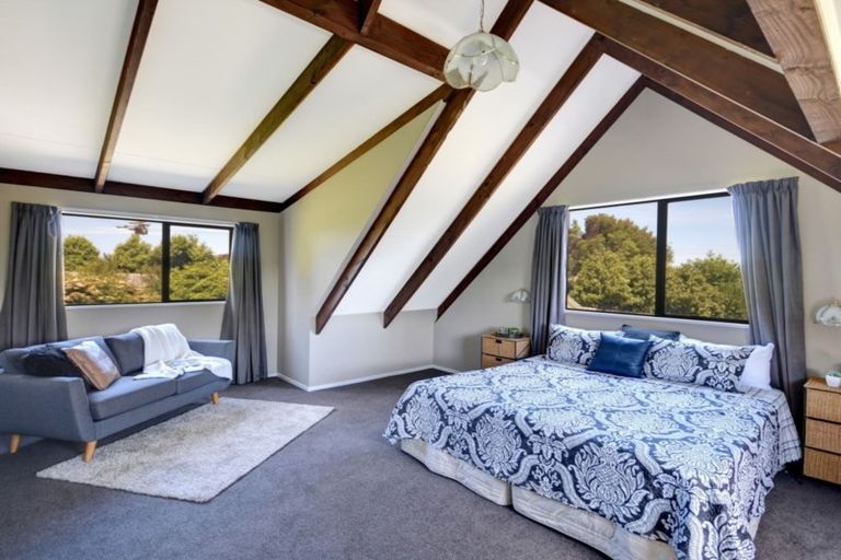 Photo of property in 82 Scurr Road, Scroggs Hill, Dunedin, 9076