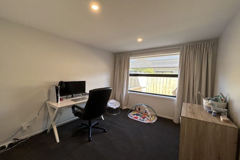 Photo of property in 30 Coopworth Road, Jacks Point, 9371