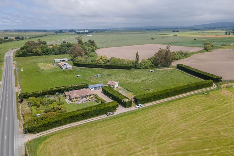 Photo of property in 2458 Waimate Highway, Makikihi, Waimate, 7980