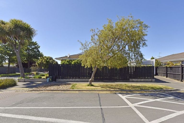 Photo of property in 1/80 Charles Street, Waltham, Christchurch, 8011