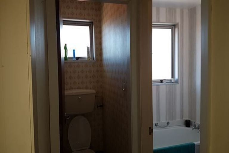 Photo of property in 2/336 Wairakei Road, Burnside, Christchurch, 8053