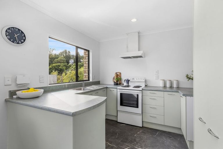 Photo of property in Redwood Village, 25/42 Main Road, Tawa, Wellington, 5028