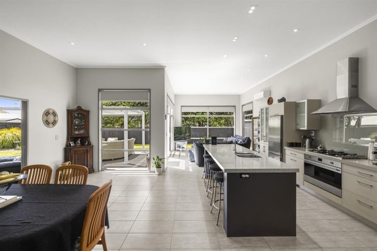 Photo of property in 41 Pompano Key, Papamoa Beach, Papamoa, 3118