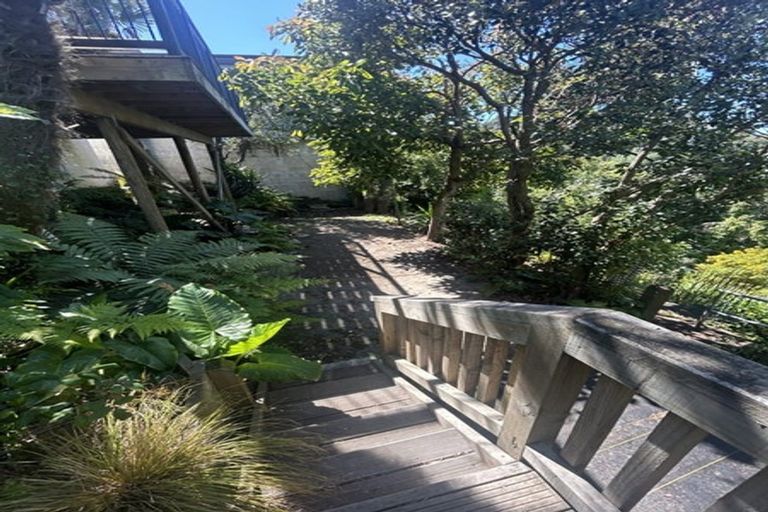 Photo of property in 35 Hospital Terrace, Hospital Hill, Napier, 4110