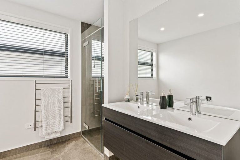 Photo of property in 23 Josh Road, Huapai, Kumeu, 0810