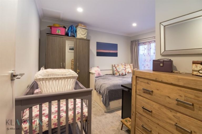 Photo of property in 1/1 Broadview Place, Howick, Auckland, 2014