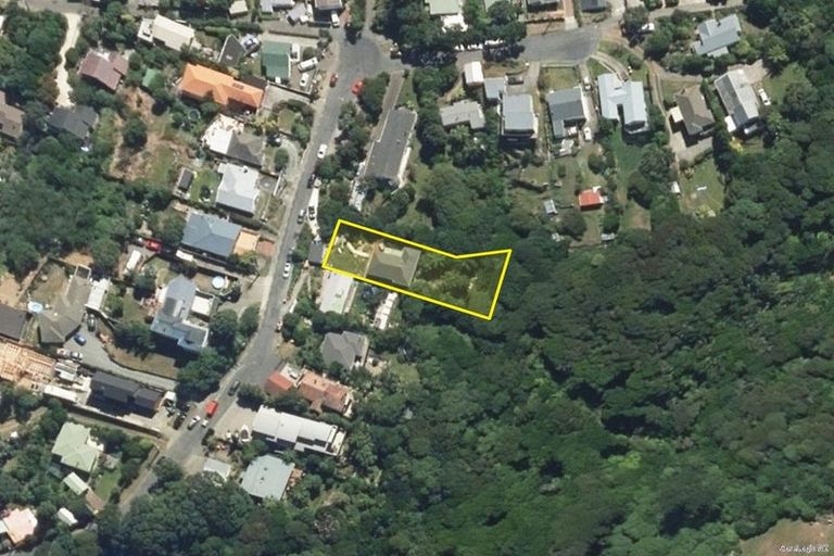 Photo of property in 12 Haunui Road, Pukerua Bay, 5026