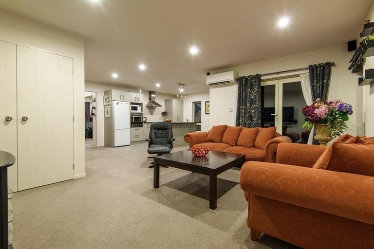 Photo of property in 50 Packspur Drive, Flat Bush, Auckland, 2016